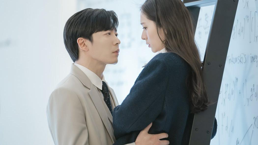 郑秀晶|金材昱霸气想买郑秀晶心脏 「疯狂爱上你」求爱超甜