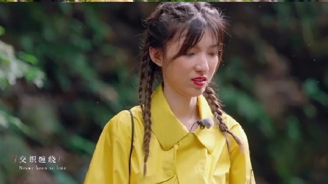 吴昕|《春日迟迟再出发》吴昕直播爆料，一对嘉宾双向奔赴，指向很明显