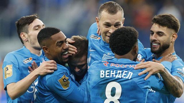 泽尼特|2记世界波，2-0！欧冠1.7亿劲旅爆发：3场狂轰11球+8人破门