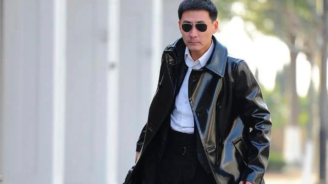 燕双鹰|上星播出难，《津门飞鹰》却横扫地方台，这是燕双鹰最体面的归宿