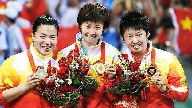 郭跃|“国乒天才少女”的陨落，16岁拿世界冠军，退役太早父亲感到惋惜