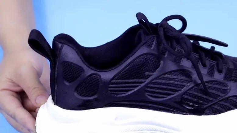 脱发|牙膏用完后剩下一个牙膏皮，很多人直接扔掉，那样就太可惜了