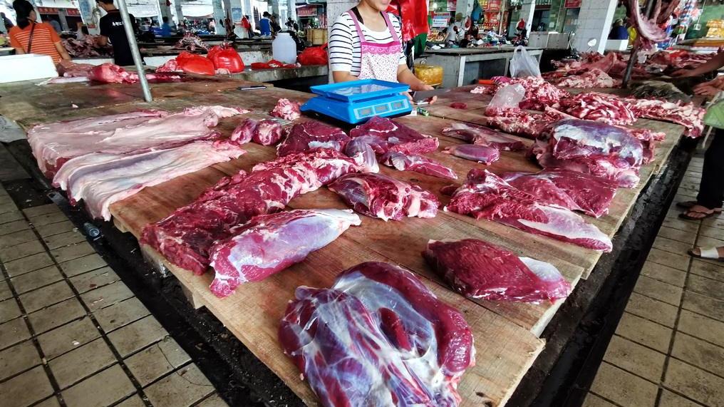 猪市转熊！猪价“跌满格”，上涨惨遭“双杀”，地板线是多少？