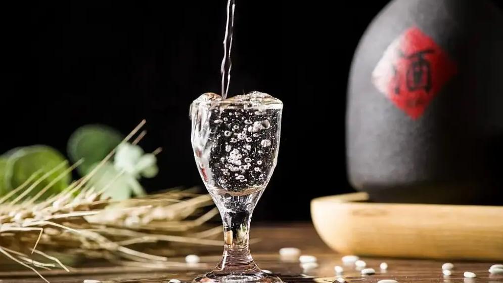 面包|老酒友常喝的5大“口粮酒”，款款好口碑，尝过后念念不忘！