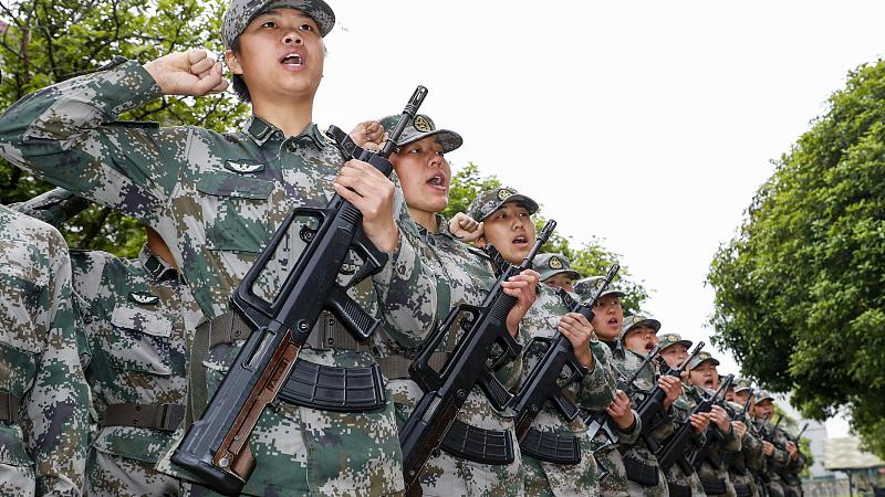 大学|儿子大专读商务类专业，去部队当兵优势大不大？可以这样做规划！