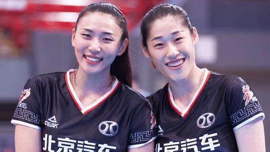 蔡斌|公布恋情，退役后安置体育局的女排球员刘晓彤级别待遇如何？