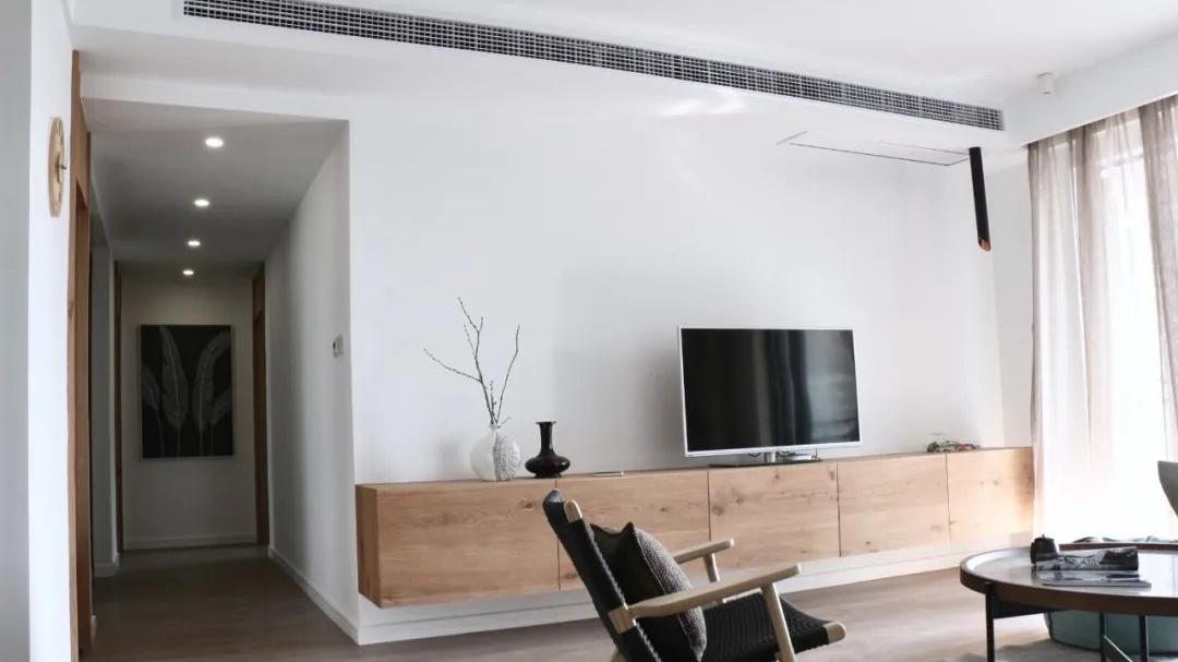 乳胶漆背景墙越来越流行，5个常见误区需注意，你吃过底漆没刷的亏没