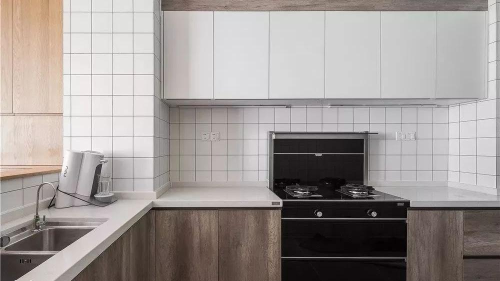 不听劝厨房装了集成灶，设计师却说我傻，用了才知有多好！