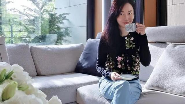 李贞贤|韩流鼻祖李贞贤嫁整形医生后，官宣生女，孩子会继承她的高颜值吗