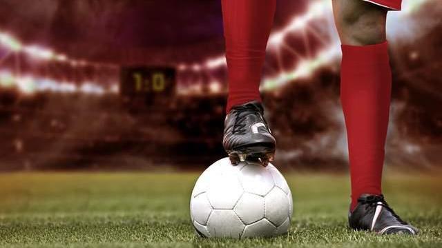 通讯录|难以生存！降薪后男足全员哭穷，前国足队长找工作都难，老帅怒批