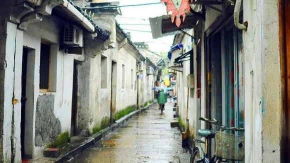 ?浙江有个古代老街文化与现代社会完美融合之地，可享烟雨入江南！