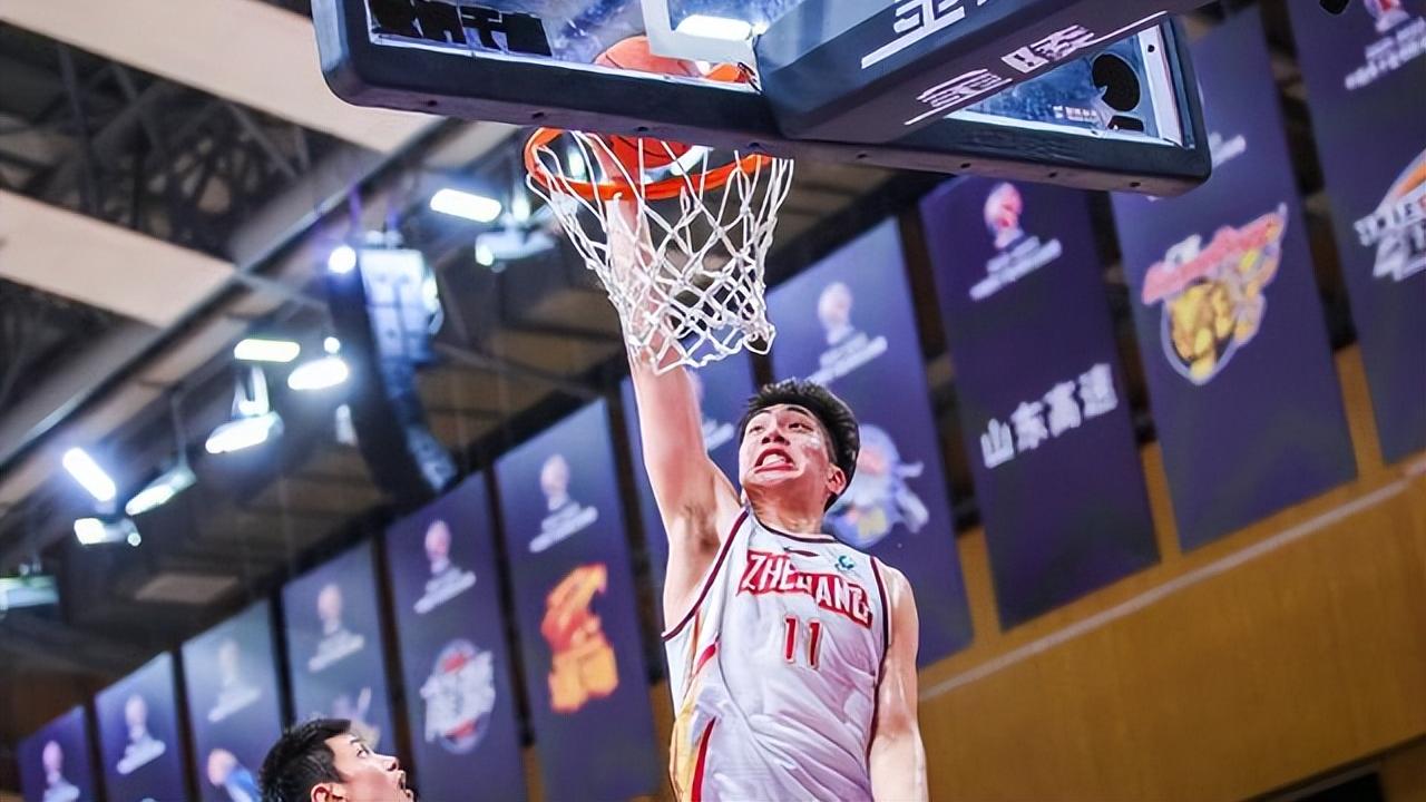 余嘉豪|动真格了！余嘉豪正式签约美国经纪公司处理选秀事务，向NBA进发