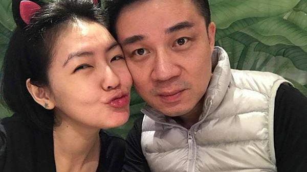 姐姐|表面恩爱有加，实则“各自偷欢”的5对夫妻，不愧为“艺术家”