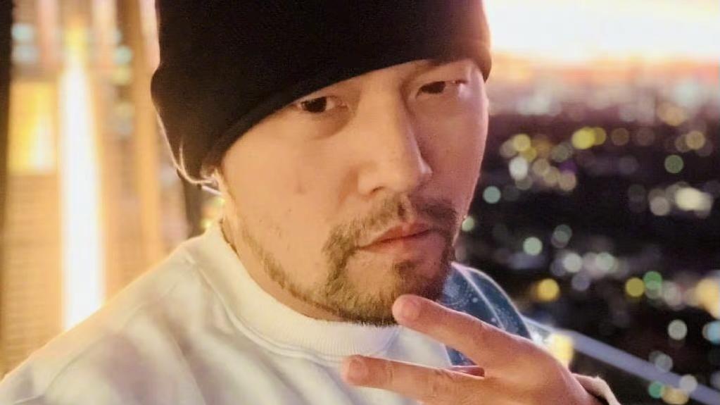 周杰伦|花30块买了周杰伦的新专辑，听完之后的感受只有两个字：一般！