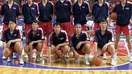 巴塞罗那|没有CBA、没有超级中锋，为什么94男篮却能打进世界8强