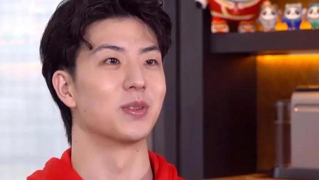 王诗玥|会公布恋情吗？柳鑫宇表示和王诗玥相依为命，女方：我得去陪他