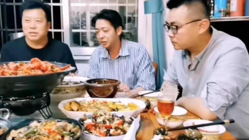 许敏|28事件仍在持续发酵，姚威的沉默处理引热议，被指责是在留后路