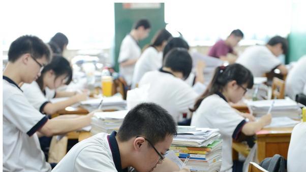 中考|“宁读普通高中也不选职校”，毕业找工作时差距明显，考生要知晓