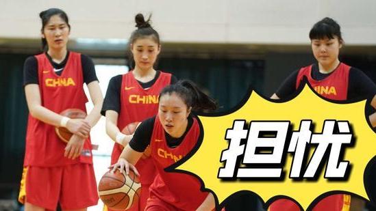 中国女篮|10点52分，女篮新消息，巾帼英雄12日抵达上海！球迷：准备接机