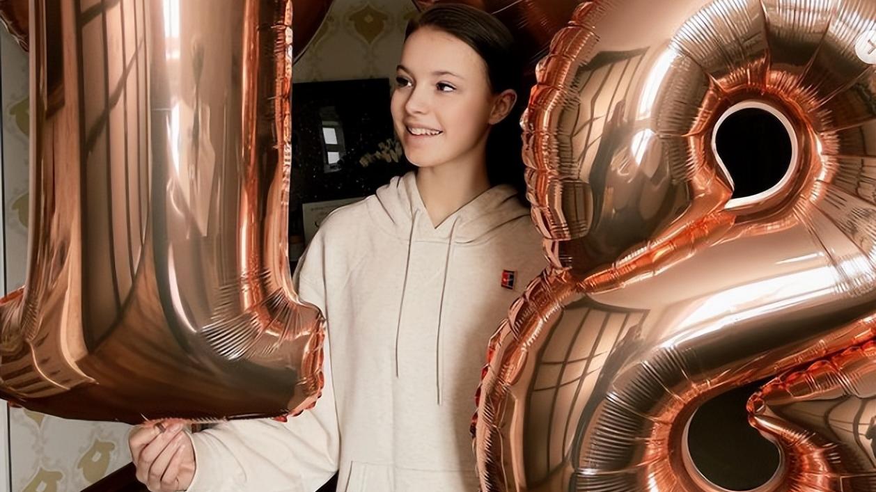 梅西|千金18岁生日说中文！收中国粉丝贵重礼物，发声感谢，央视送祝福