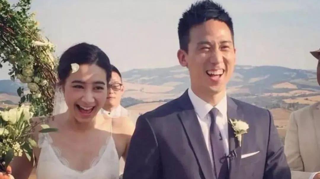 吴雨霏|41岁薛凯琪一夜翻红，我却想起闪婚秘密三胎的她...