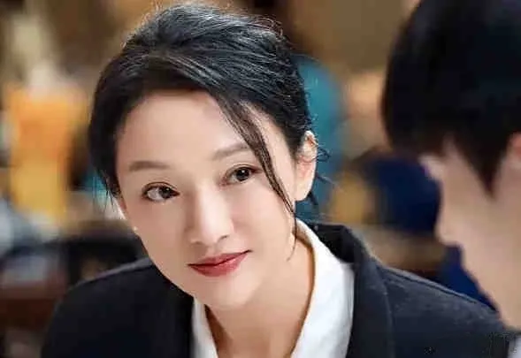 杨洋|每日星人物：白举纲，迪丽热巴，周迅