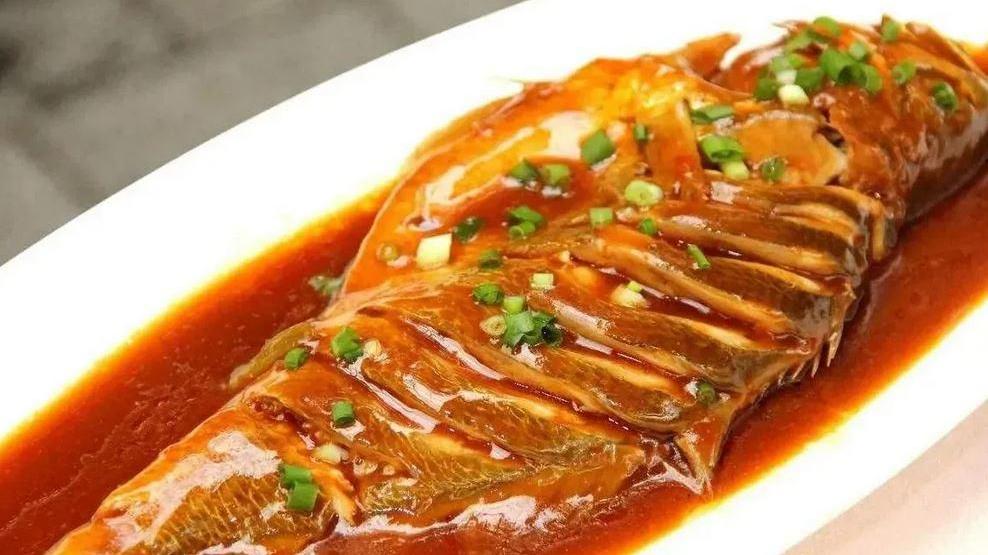 黄花鱼|40岁大叔菜单曝光，众人看了心酸，感叹人到中年“不如狗”