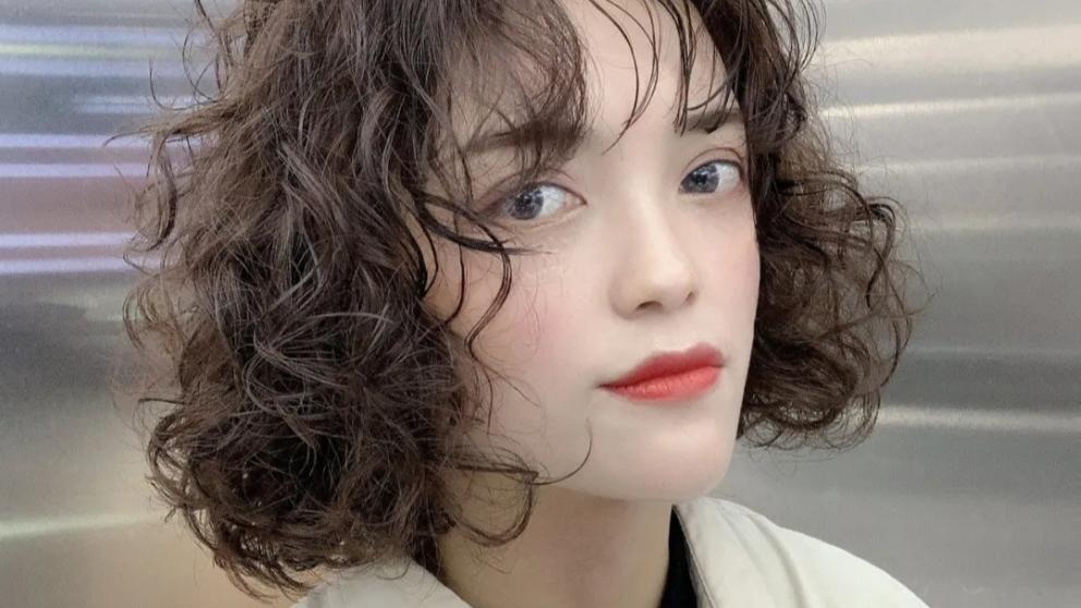 饮食|头发细软少，发型就选这3种，洋气蓬松又瘦脸