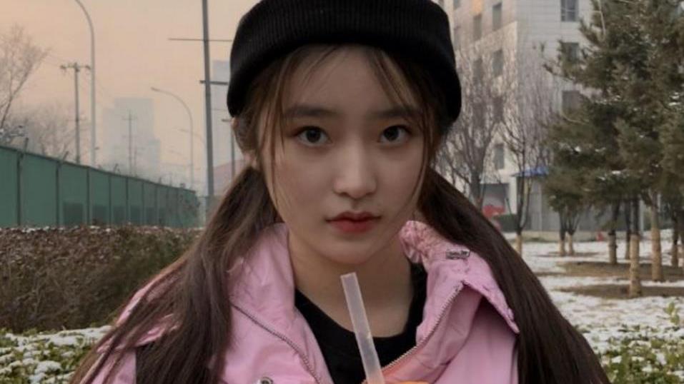 林青霞|林青霞“女儿”终于长大，容颜堪比林青霞，演技实力不比杨紫差