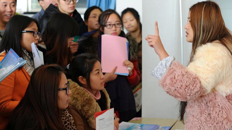 翻译|?北大教授：10年后，这3类职业或许会消失，选择这些专业时要谨慎