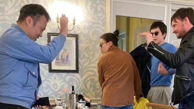 马思纯|34岁马思纯现状曝光！穿透视装身材臃肿腰挂游泳圈，疑受抑郁所致