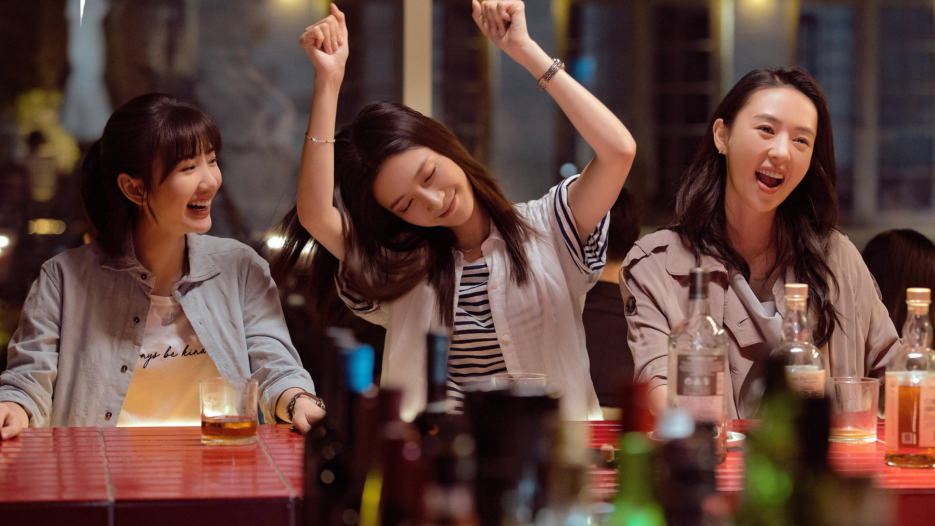 三十而已|《三十而已》后，又一女性题材作品来袭，三位女主争相斗艳