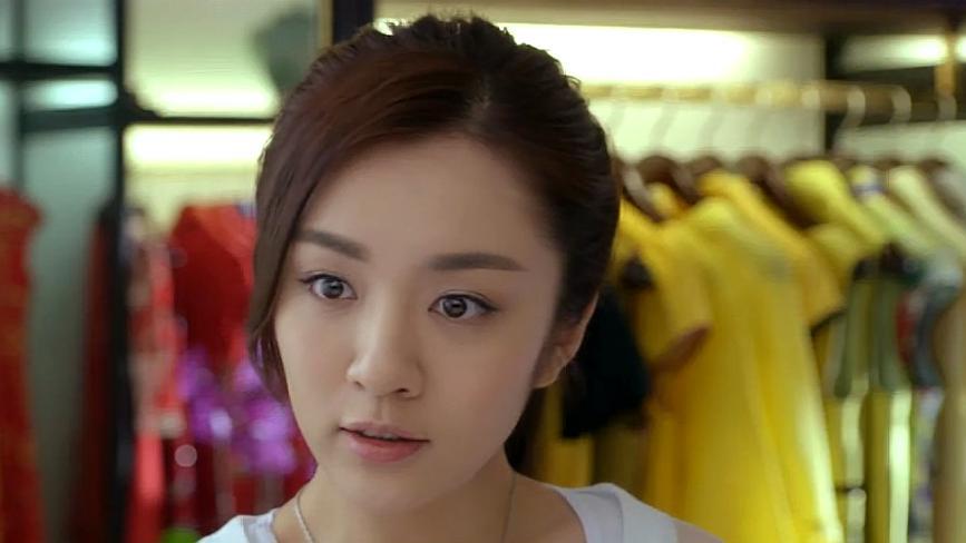 王晓晨|王晓晨对自己真狠 520晒鲜花表白把自己P变形了