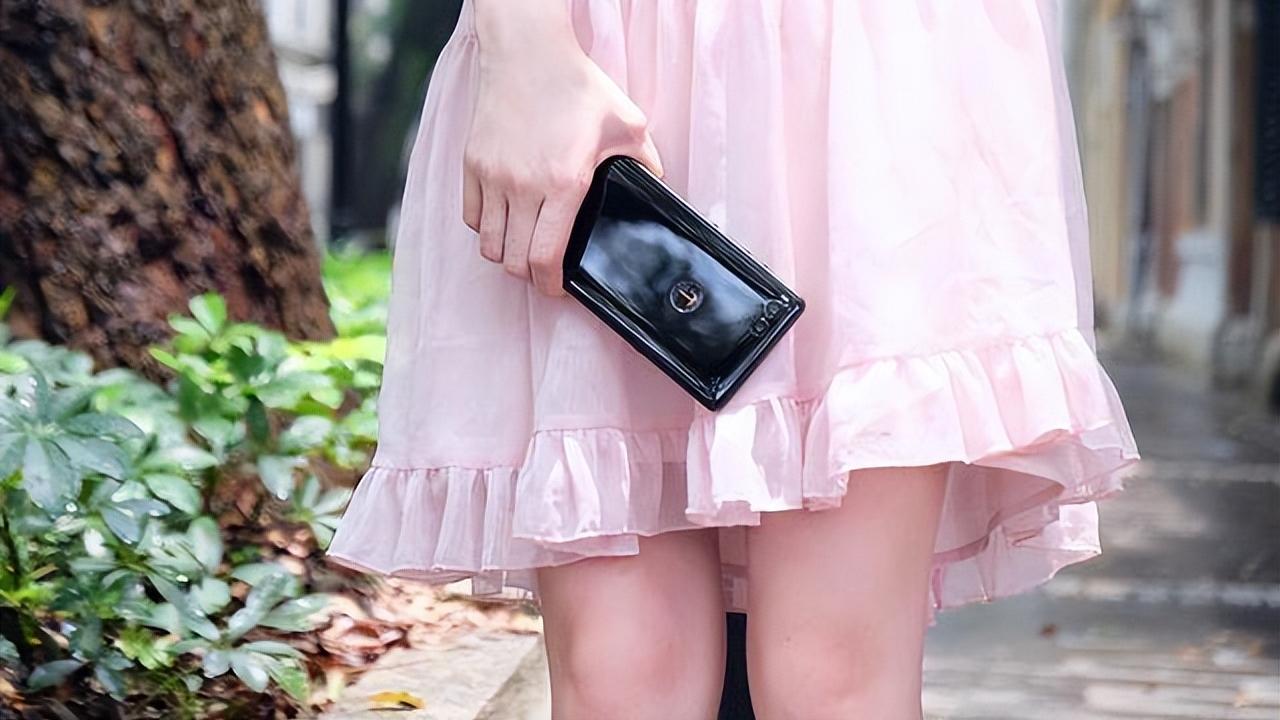 欧盟|坚果R1还有库存？罗永浩回应：可以撑到AR眼镜成为主流！