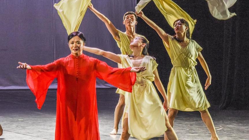 金星|金星认栽节目被删，自知胳膊拧不过大腿，深夜感叹认清真相