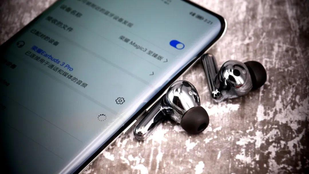 不止面面俱到，还有自己的小绝招——荣耀Earbuds3Pro真无线降噪耳机上手