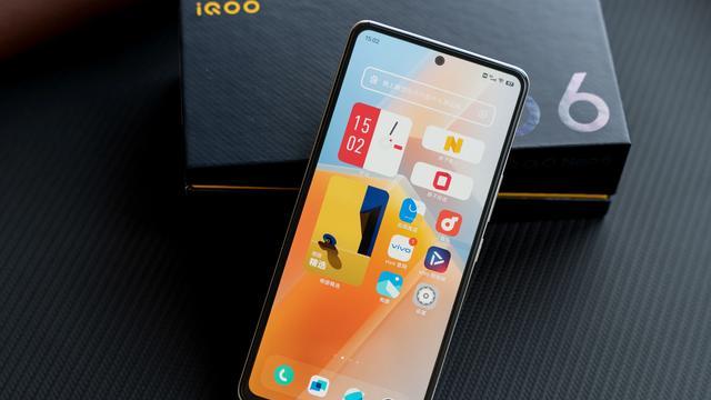 红米手机|今年618最值得入手的手机，2500之内的，有哪些推荐？