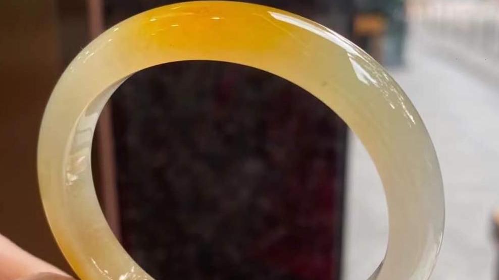 翡翠手镯|翡翠手镯保养小知识