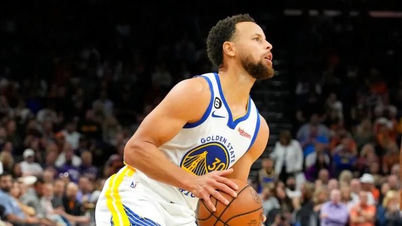 Kerr：Curry 正处于生涯最佳状态