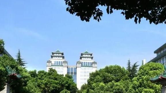 大学|华为签下3所“双非”大学，学生直呼太开心了，就业问题迎刃而解