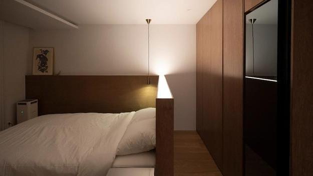 传统布局的家已经过时了，136㎡客厅代替影院，营造“多元化”空间