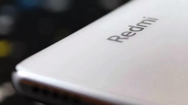 小米科技|同样是2400元预算，该选红米K50还是小米11？看完基本懂了