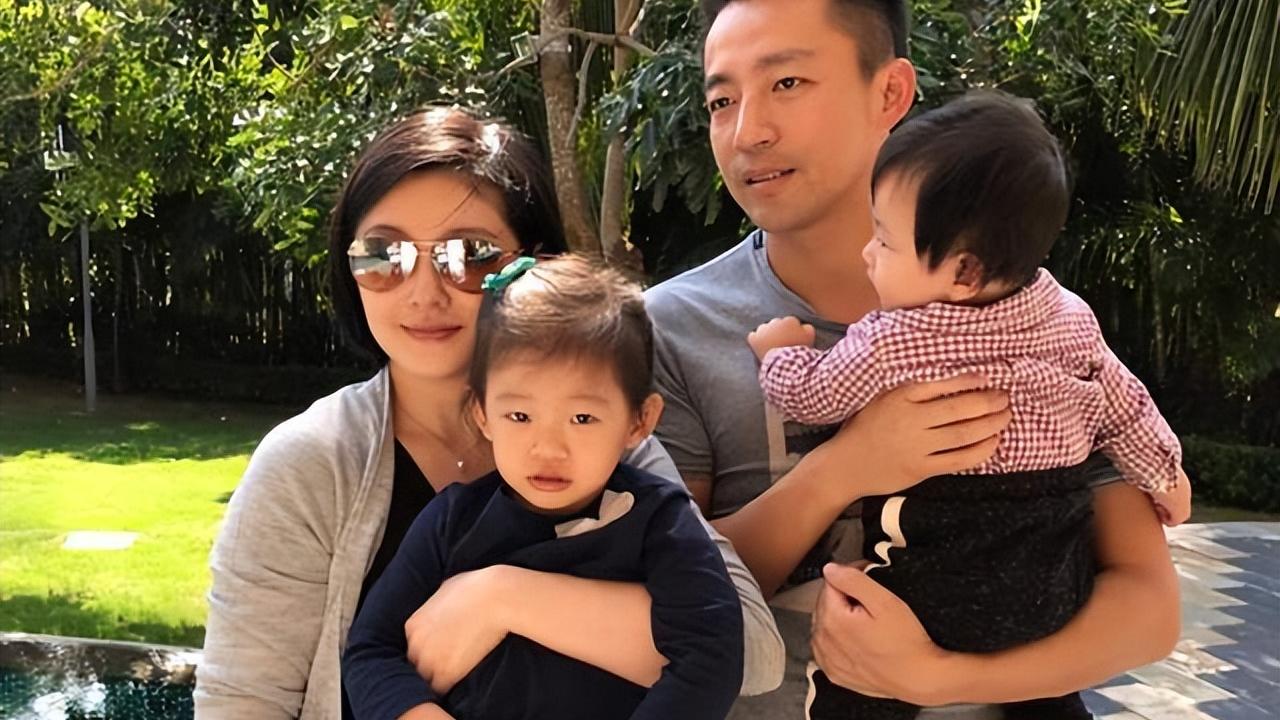 大S|张兰直播曝光孙子长相，网曝汪小菲5年前已遭大S方疏远