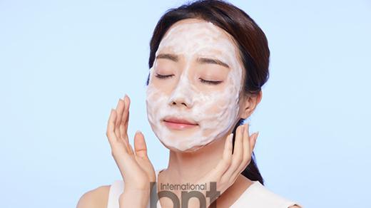 护肤品|快节奏生活精致女孩 如何做到精简护肤？