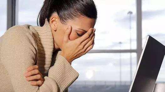 保山|工作太拼命的人，往往是最吃亏的，过来人告诉你：傻瓜才拼命