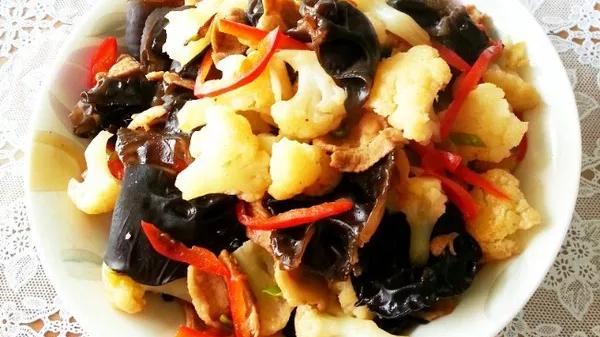 土豆|推荐9道家常菜，亲手做比饭店还好吃