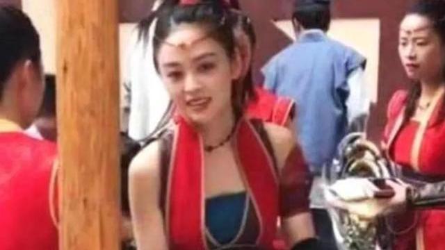 横店|横店的现状：戏服堆成垃圾山，美若天仙的美女遍地都是