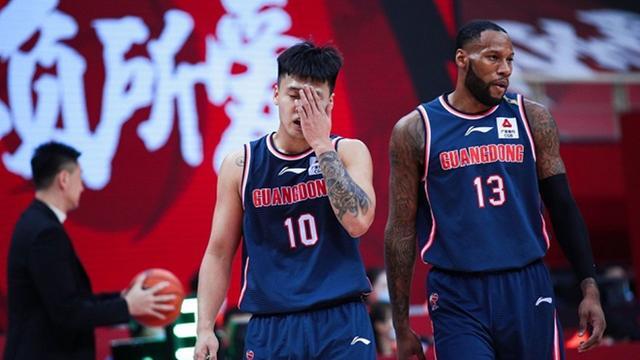 山东男篮|威姆斯加盟山东男篮？鲁媒名记正面回应，夏晓司透露人员调整思路