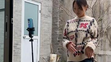 邵雨轩|“贝勒爷”邵雨轩要单飞？“疯产姐妹”断更8天后发布新动态