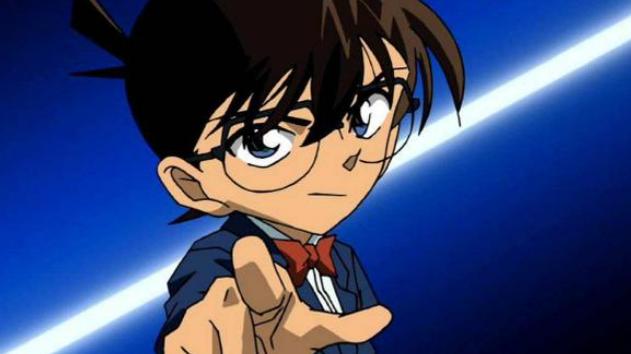 名侦探柯南|《名侦探柯南》：讲述男主被下药使身体变小，走在恢复身体的路上